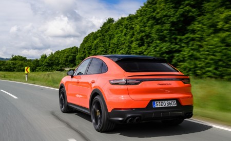 2020 Porsche Cayenne Turbo Coupe (Color: Lava Orange) Rear Three-Quarter Wallpapers 450x275 (40)