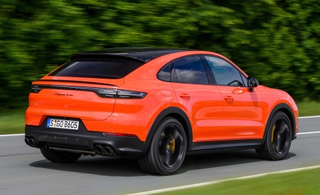 2020 Porsche Cayenne Turbo Coupe (Color: Lava Orange) Rear Three-Quarter Wallpapers 450x275 (42)