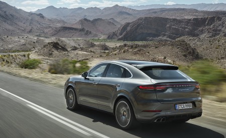 2020 Porsche Cayenne Turbo Coupe Rear Three-Quarter Wallpapers 450x275 (80)