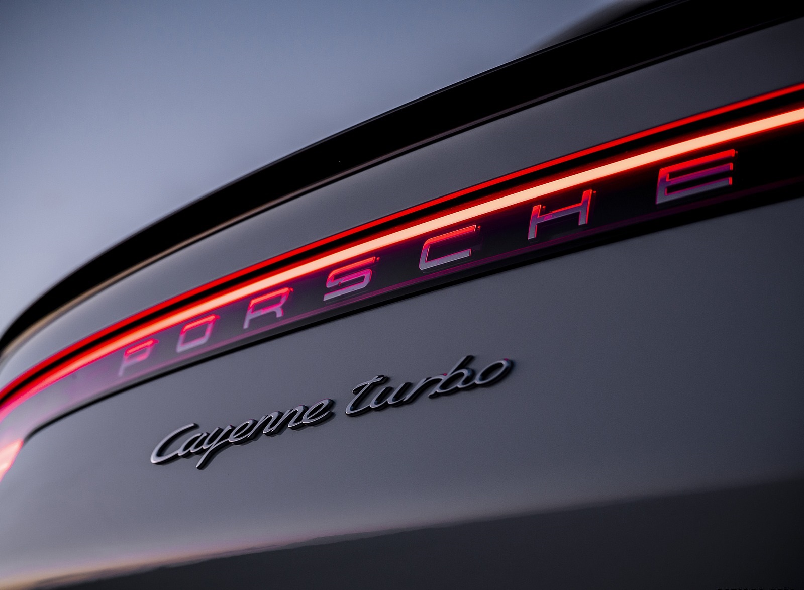 2020 Porsche Cayenne Turbo Coupe (UK-Spec) Badge Wallpapers (15)