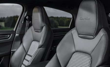 2020 Porsche Cayenne Turbo Coupe (UK-Spec) Interior Front Seats Wallpapers 450x275 (18)
