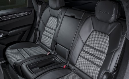 2020 Porsche Cayenne Turbo Coupe (UK-Spec) Interior Rear Seats Wallpapers 450x275 (19)
