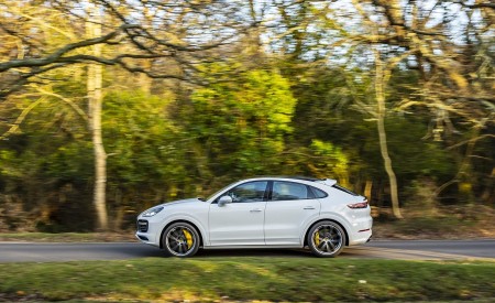 2020 Porsche Cayenne Turbo Coupe (UK-Spec) Side Wallpapers 450x275 (4)