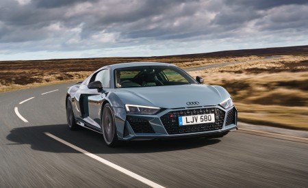 2019 Audi R8 V10 Coupe Performance quattro (UK-Spec) Front Three-Quarter Wallpapers 450x275 (77)