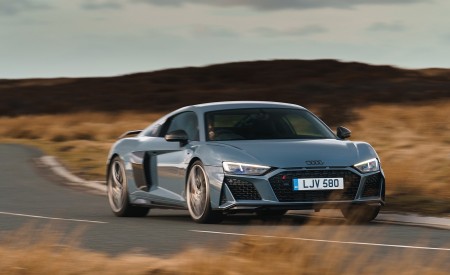 2019 Audi R8 V10 Coupe Performance quattro (UK-Spec) Front Wallpapers 450x275 (134)