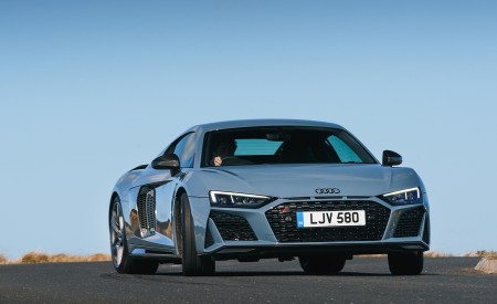 2019 Audi R8 V10 Coupe Performance quattro (UK-Spec) Front Wallpapers 450x275 (94)