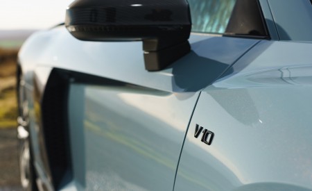 2019 Audi R8 V10 Coupe Performance quattro (UK-Spec) Mirror Wallpapers 450x275 (149)