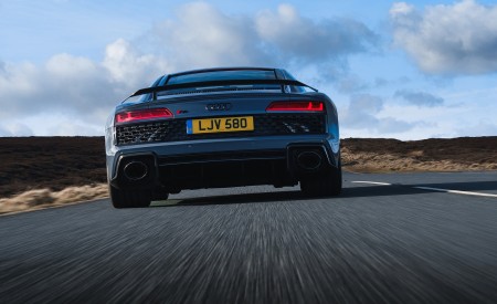 2019 Audi R8 V10 Coupe Performance quattro (UK-Spec) Rear Wallpapers 450x275 (91)