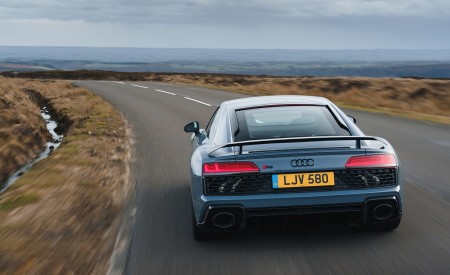2019 Audi R8 V10 Coupe Performance quattro (UK-Spec) Rear Wallpapers 450x275 (104)