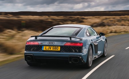2019 Audi R8 V10 Coupe Performance quattro (UK-Spec) Rear Wallpapers 450x275 (92)