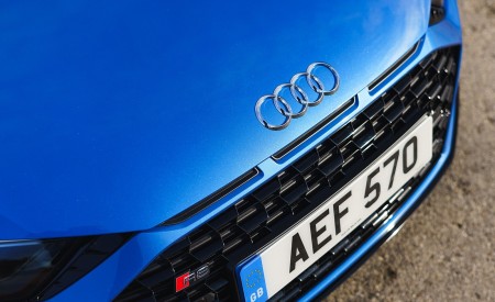 2019 Audi R8 V10 Coupe quattro (UK-Spec) Badge Wallpapers 450x275 (47)