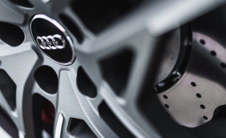 2019 Audi R8 V10 Coupe quattro (UK-Spec) Brakes Wallpapers 450x275 (45)