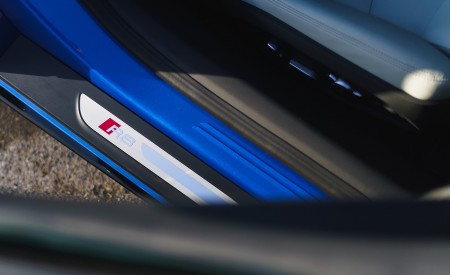 2019 Audi R8 V10 Coupe quattro (UK-Spec) Door Sill Wallpapers 450x275 (63)