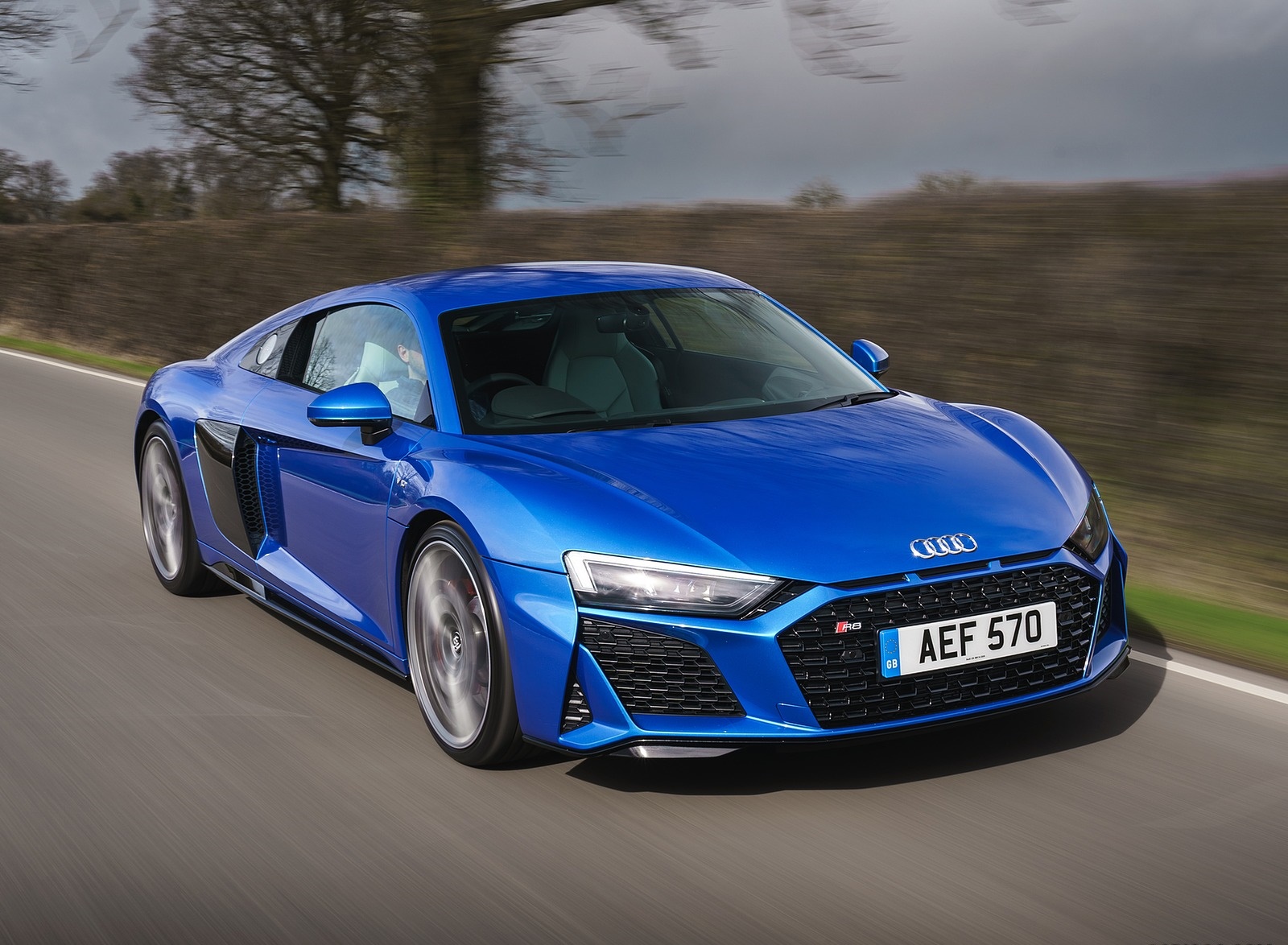2019 Audi R8 V10 Coupe quattro (UK-Spec) Front Three-Quarter Wallpapers (14)