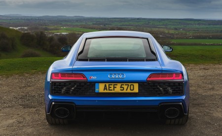 2019 Audi R8 V10 Coupe quattro (UK-Spec) Rear Wallpapers 450x275 (36)
