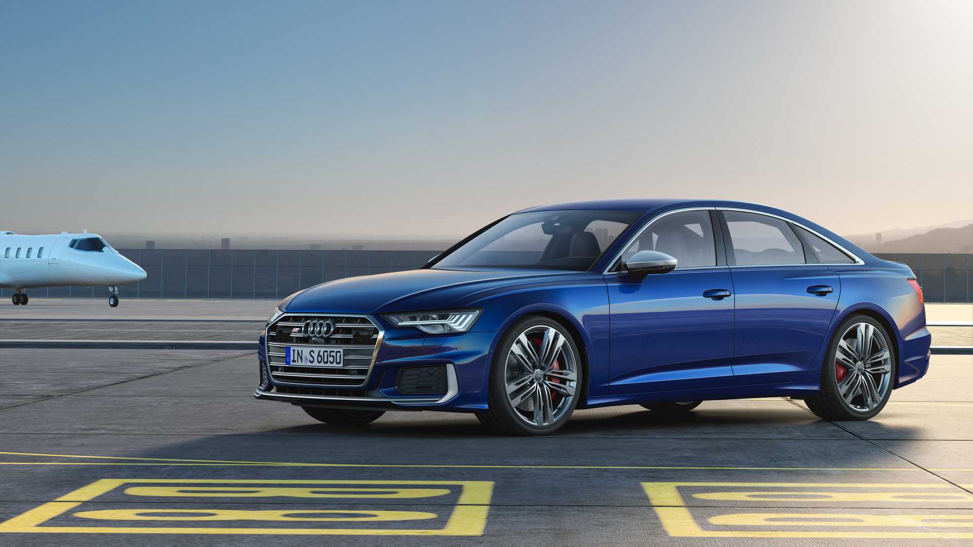 2019 Audi S6 Sedan TDI (Color: Navarra Blue) Front Three-Quarter Wallpapers (9)