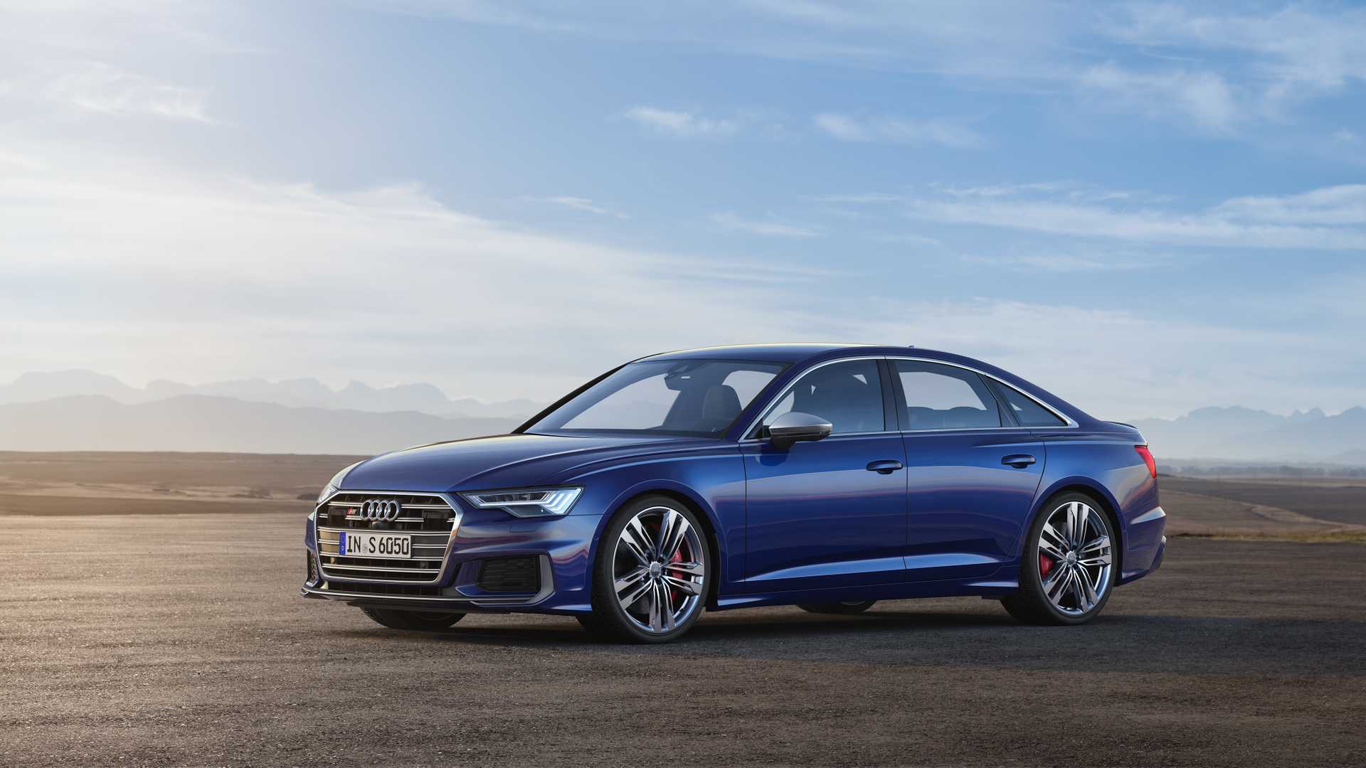 2019 Audi S6 Sedan TDI (Color: Navarra Blue) Front Three-Quarter Wallpapers (10)