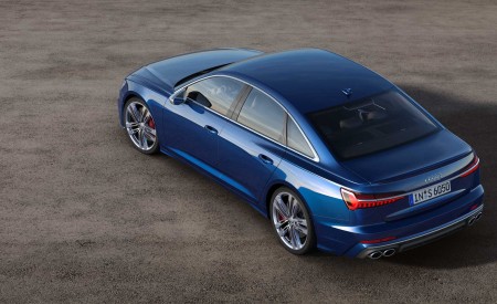 2019 Audi S6 Sedan TDI (Color: Navarra Blue) Rear Three-Quarter Wallpapers 450x275 (12)