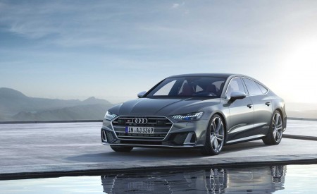 2019 Audi S7 Sportback TDI (Color: Daytona Grey) Front Three-Quarter Wallpapers 450x275 (5)