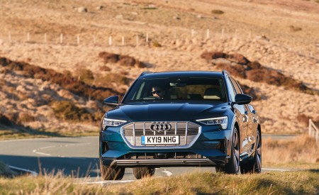 2019 Audi e-tron 55 (UK-Spec) Front Wallpapers 450x275 (44)