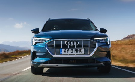 2019 Audi e-tron 55 (UK-Spec) Front Wallpapers  450x275 (13)
