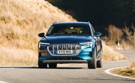 2019 Audi e-tron 55 (UK-Spec) Front Wallpapers  450x275 (53)