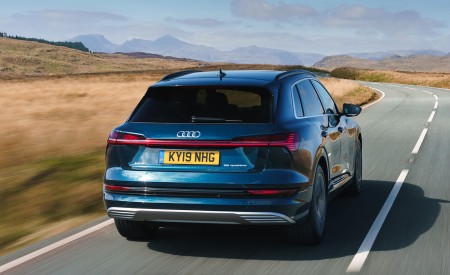 2019 Audi e-tron 55 (UK-Spec) Rear Wallpapers 450x275 (22)