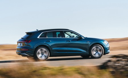 2019 Audi e-tron 55 (UK-Spec) Side Wallpapers 450x275 (36)