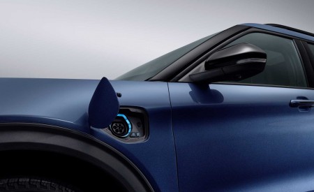 2019 Ford Explorer Plug-In Hybrid (Euro-Spec) Detail Wallpapers 450x275 (6)