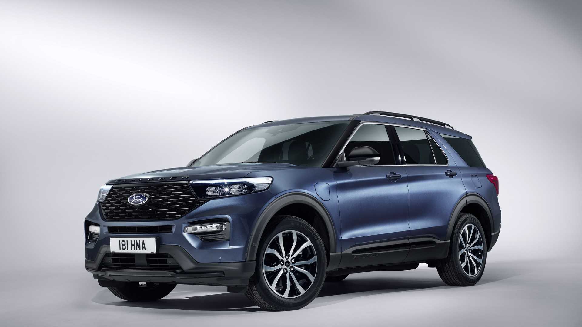 2019 Ford Explorer Plug-In Hybrid (Euro-Spec) Front Three-Quarter Wallpapers #1 of 12