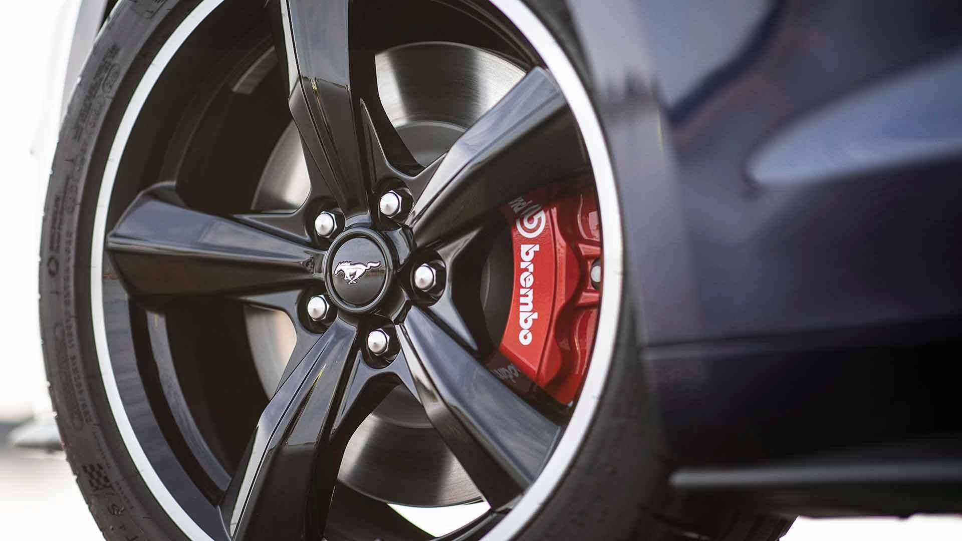 2019 Ford Mustang Bullitt Kona Blue Wheel Wallpapers (7)
