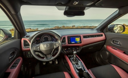 2019 Honda HR-V Interior Cockpit Wallpapers 450x275 (43)
