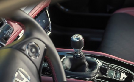 2019 Honda HR-V Interior Detail Wallpapers 450x275 (42)