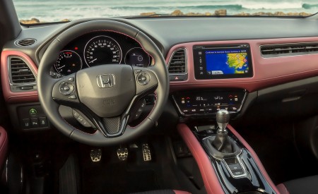 2019 Honda HR-V Interior Wallpapers 450x275 (44)