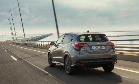 2019 Honda HR-V Rear Three-Quarter Wallpapers 450x275 (11)