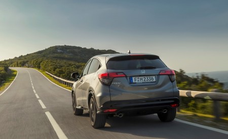 2019 Honda HR-V Rear Wallpapers 450x275 (18)