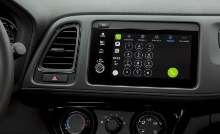 2019 Honda HR-V Sport Central Console Wallpapers 450x275 (134)