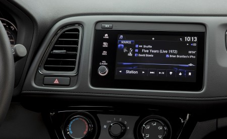 2019 Honda HR-V Sport Central Console Wallpapers 450x275 (133)