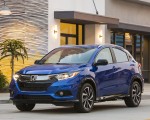 2019 Honda HR-V Sport Front Three-Quarter Wallpapers 150x120