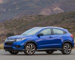 2019 Honda HR-V Sport Front Three-Quarter Wallpapers 150x120
