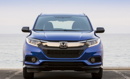 2019 Honda HR-V Sport Front Wallpapers 450x275 (109)