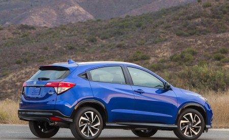 2019 Honda HR-V Sport Rear Three-Quarter Wallpapers 450x275 (100)