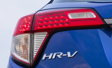 2019 Honda HR-V Sport Tail Light Wallpapers 450x275 (116)