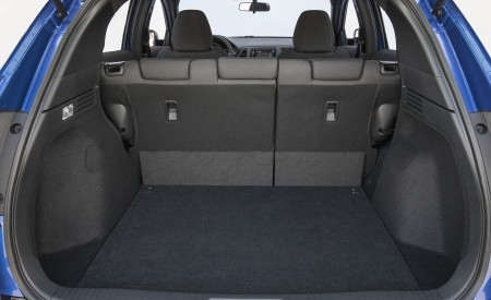 2019 Honda HR-V Sport Trunk Wallpapers 450x275 (122)