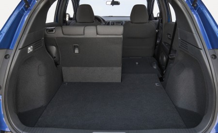 2019 Honda HR-V Sport Trunk Wallpapers 450x275 (119)