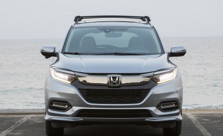 2019 Honda HR-V Touring Front Wallpapers 450x275 (73)