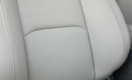 2019 Honda HR-V Touring Interior Seats Wallpapers 450x275 (84)