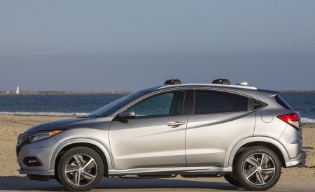 2019 Honda HR-V Touring Side Wallpapers 450x275 (79)