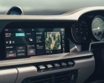 2019 Porsche 911 (992) Carrera 4S (UK-Spec) Central Console Wallpapers 150x120 (41)