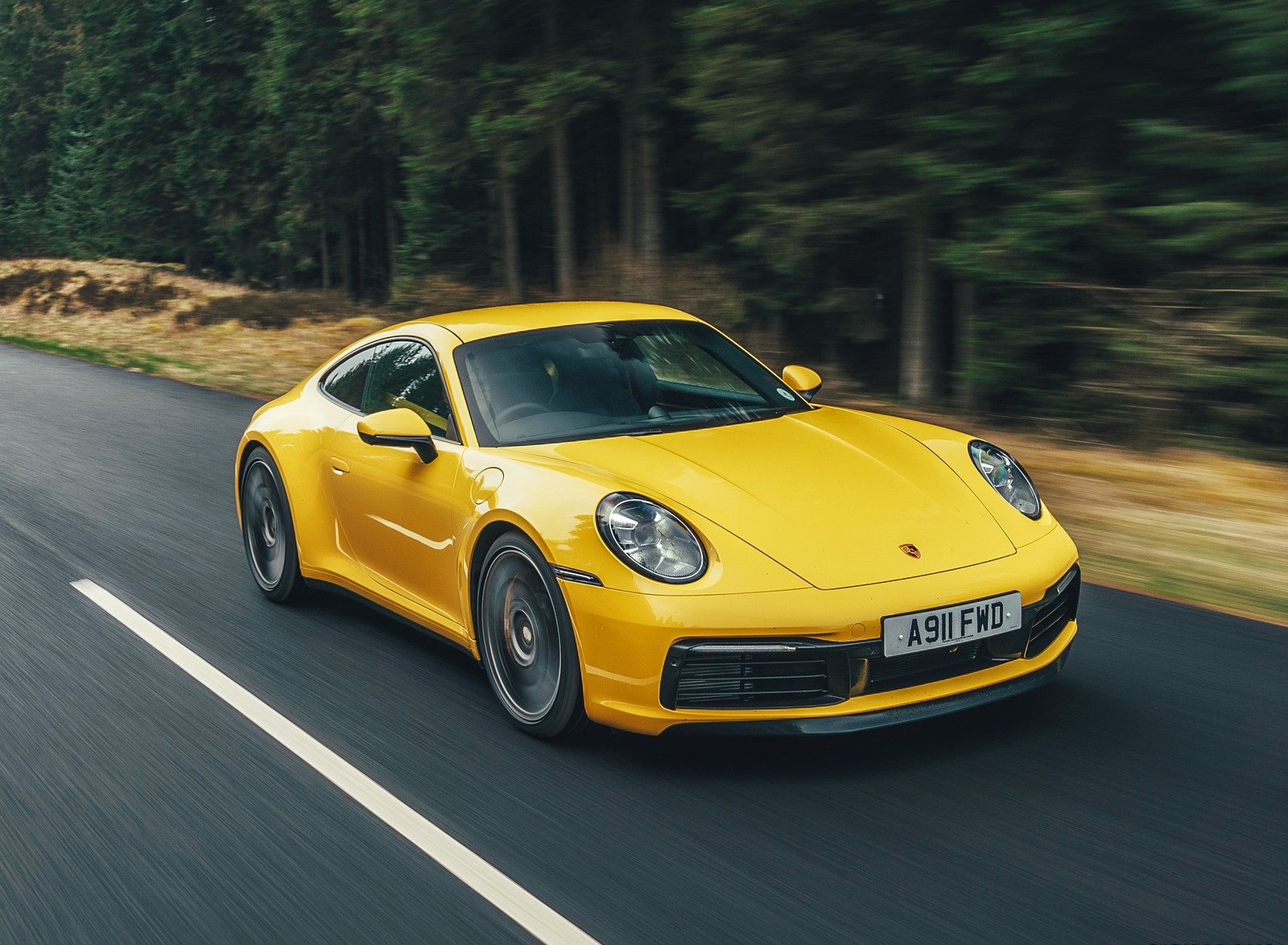 2019 Porsche 911 (992) Carrera 4S (UK-Spec) Front Three-Quarter Wallpapers (3)